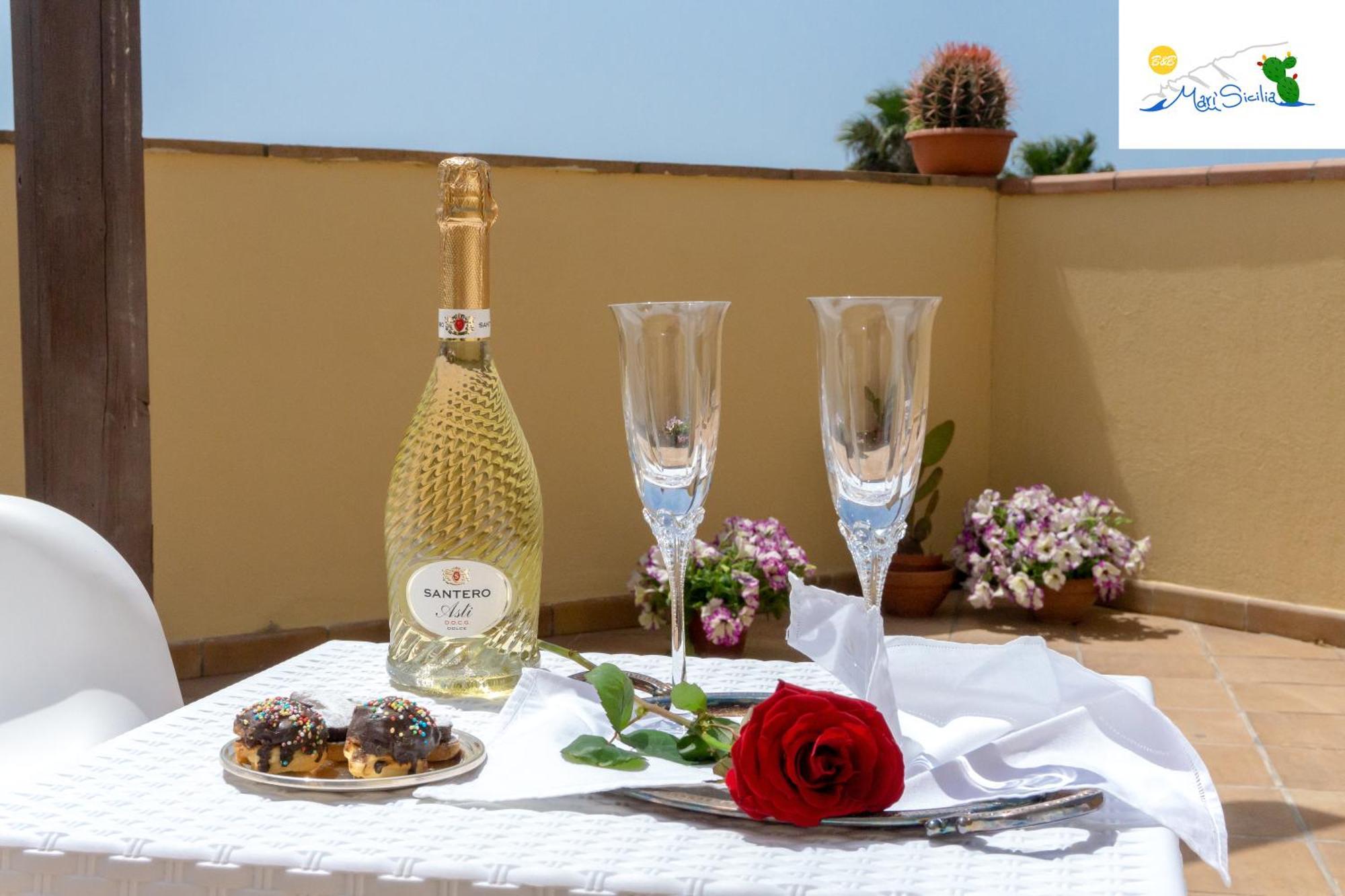 Marisicilia Bed & Breakfast Porto Empedocle Ngoại thất bức ảnh