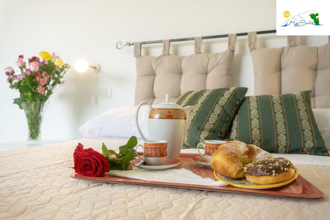 Marisicilia Bed & Breakfast Porto Empedocle Ngoại thất bức ảnh
