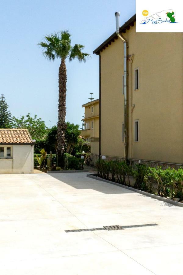 Marisicilia Bed & Breakfast Porto Empedocle Ngoại thất bức ảnh