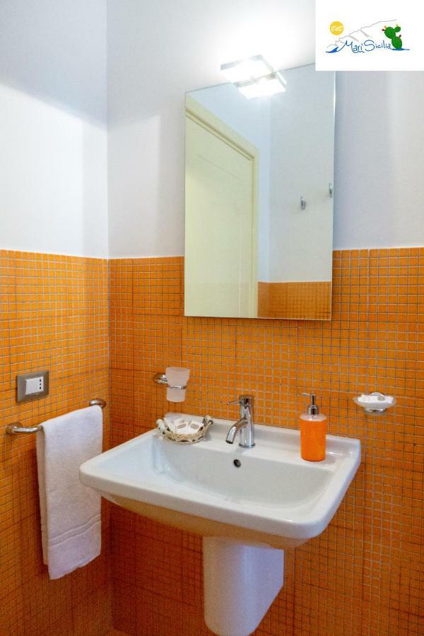 Marisicilia Bed & Breakfast Porto Empedocle Ngoại thất bức ảnh