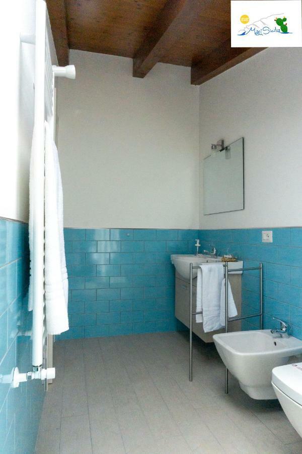 Marisicilia Bed & Breakfast Porto Empedocle Ngoại thất bức ảnh